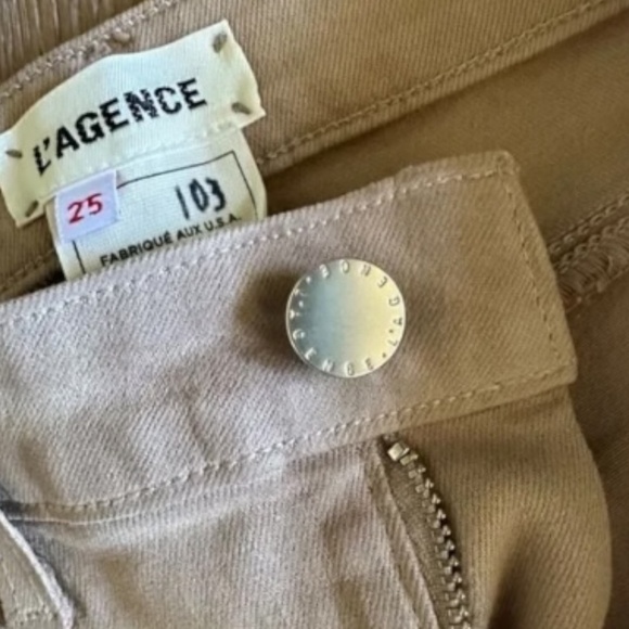 L’AGENCE Sabine High Rise Skinny Crop w/ Zip Cuff in Cappuccino - Picture 5 of 7